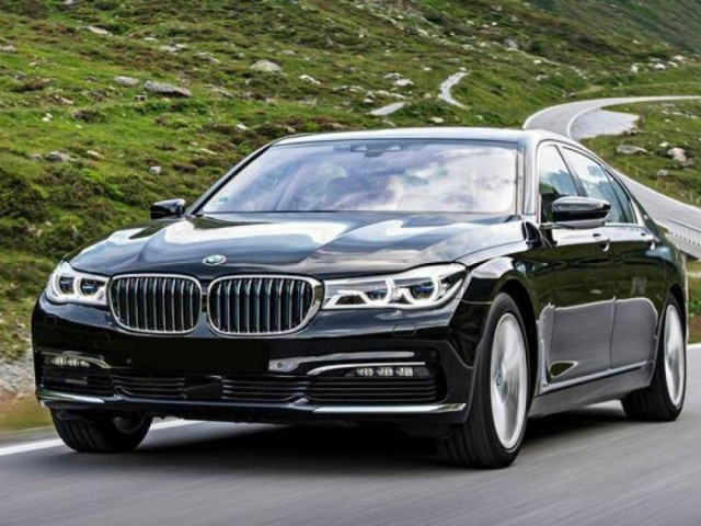 Tin tức ô tô - Top 10 ô tô mất giá nhiều nhất sau 5 năm sử dụng