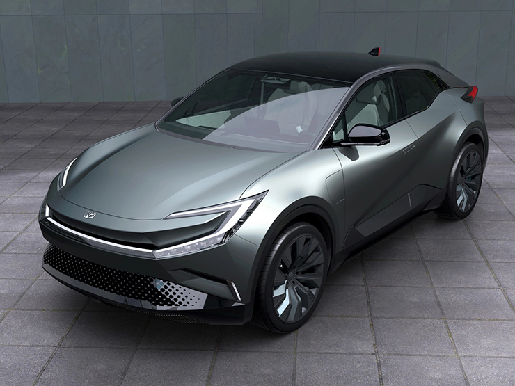 Toyota lộ SUV thuần điện hoàn toàn mới, nhiều chi tiết ”ảo” như phim viễn tưởng