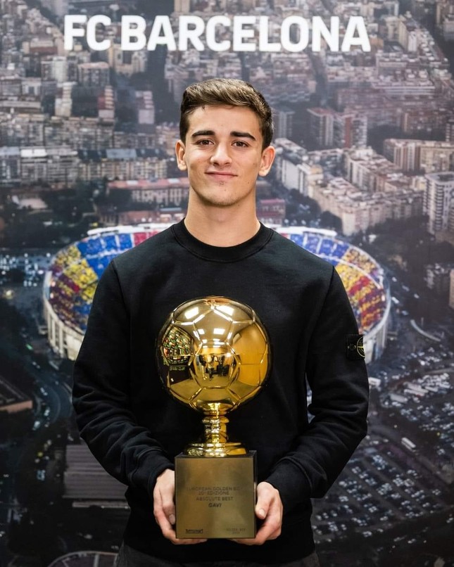 Gavi Pablo - chàng tuyển thủ 2K4 của Tây Ban Nha khiến hội chị em "ôm tim" vì quá đẹp trai - 8