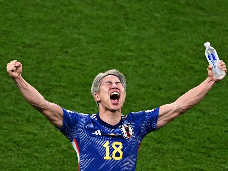 Bóng đá - SAO Nhật Bản "kết liễu" ĐT Đức từng đến Arsenal và bị cấm đá Ngoại hạng Anh