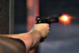 Pháp luật - Mới cưới 4 tháng, người đàn ông gặp họa vì vợ nợ nần chồng chất