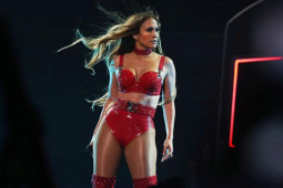 Làm đẹp - Thử thách "không đường, không tinh bột" để giảm 4kg/tháng như J.lo