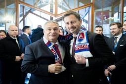 Thế giới - Vụ khăn của ông Orban khiến Ukraine "nổi nóng": Thủ tướng Slovakia hóa giải nhẹ nhàng
