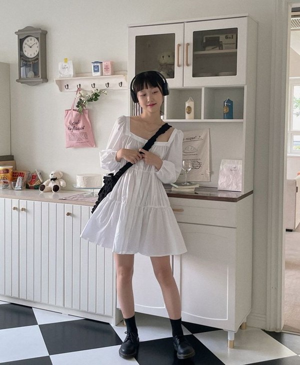 Cách phối giày dép với đầm babydoll chuẩn phong cách Hàn - 13