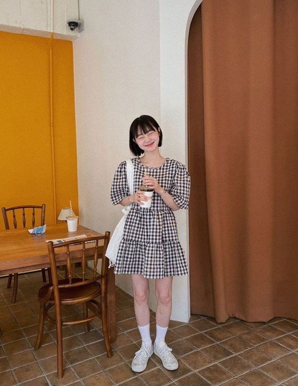 Cách phối giày dép với đầm babydoll chuẩn phong cách Hàn - 7