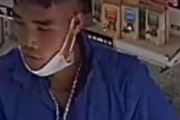 Pháp luật - Ném nắm cát vào mặt chủ tiệm rồi cướp giật 2 sợi dây chuyền vàng