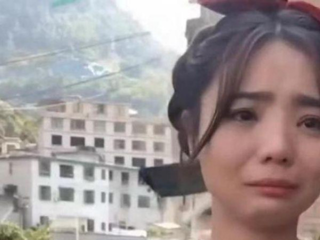 Bạn trẻ - Cuộc sống - Mẹ cô dâu đưa ra yêu cầu bất ngờ vào phút chót, chú rể dứt khoát lên xe bỏ đi