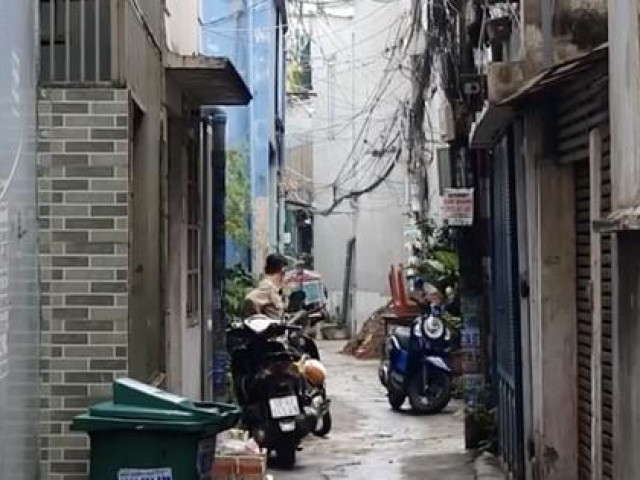 Tin tức trong ngày - Diễn biến vụ người đàn ông chạy từ nhà ra với tiếng kêu cứu thất thanh