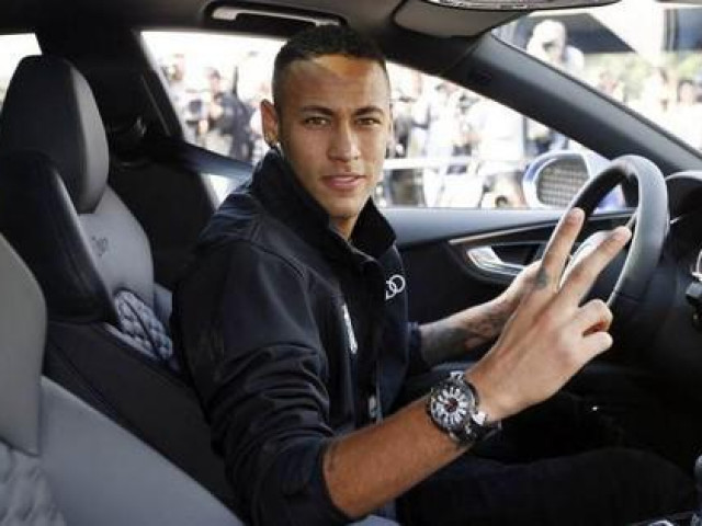 Ngắm xe - Dàn siêu xe của các ngôi sao dự World Cup 2022