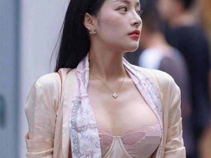 Thời trang - Đây là kiểu áo nội y từng "hot nhất mùa dịch", mặc được ra đường mà không "phạm sai lầm"