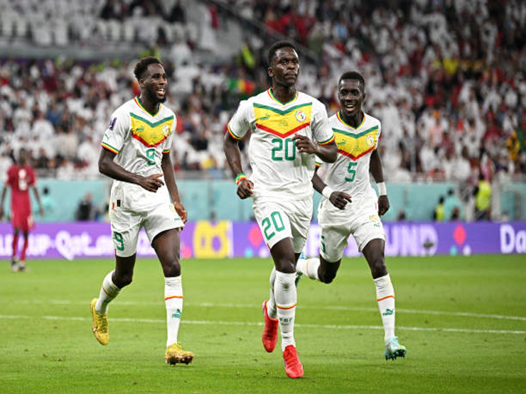 Video highlight Qatar - Senegal: Chủ nhà kiên cường, uy lực ”Vua châu Phi”