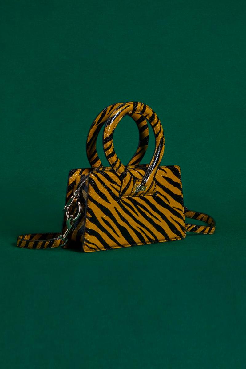 Gucci ra mắt chiếc túi da beo đặc biệt, cá tính - 2