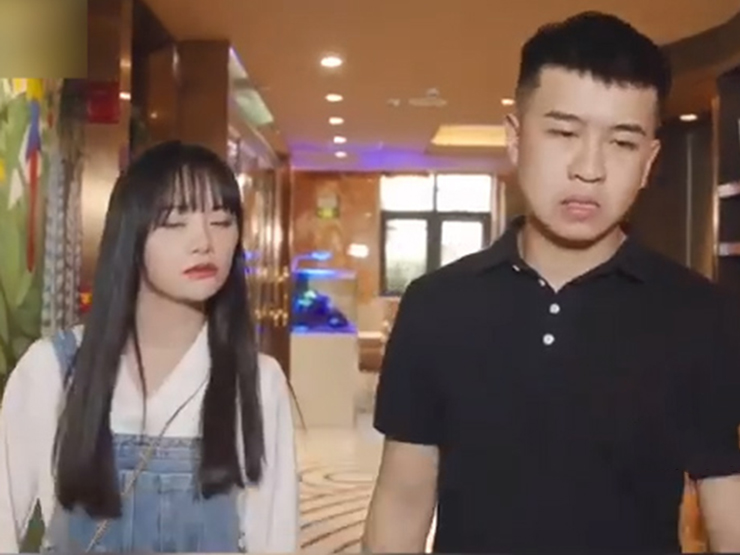 Clip hài hước - Ông chồng ôm hận chỉ vì cô vợ có chứng "tắt mắt"