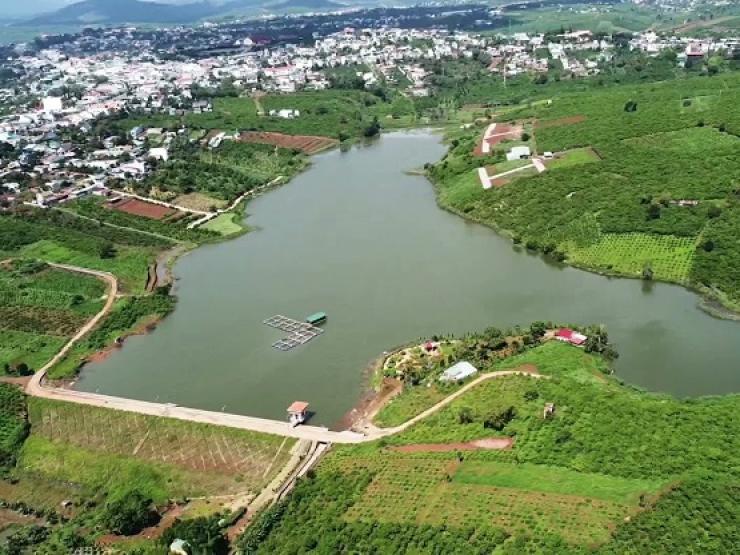 Môi giới BĐS: Tôi từng giúp họ mua đất, giờ họ lại tìm tôi nhờ thế chấp lô đất đó để vay tiền