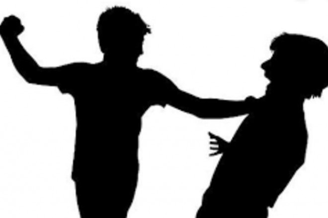 Xô xát với đồng nghiệp, một chiến sĩ công an ở Quỳnh Lưu, Nghệ An bị thương nhập viện (Ảnh Minh hoạ)
