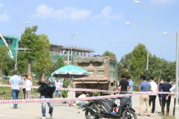 Tin tức trong ngày - Một ngày xảy ra 2 vụ tai nạn giữa xe tải và xe máy làm 6 người chết