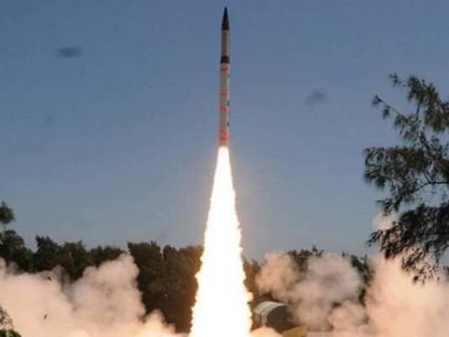 Thế giới - Ấn Độ phóng thành công tên lửa có khả năng mang đầu đạn hạt nhân