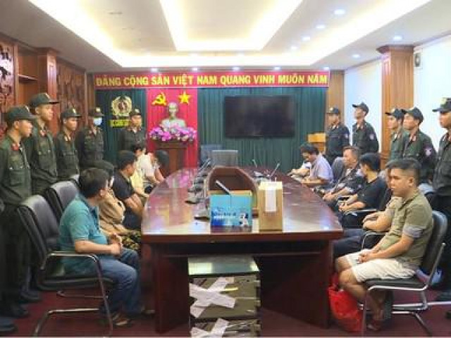 Pháp luật - Những "con thiêu thân" mùa World Cup 2022: Khi đồng tiền trôi về miền... "địa ngục"