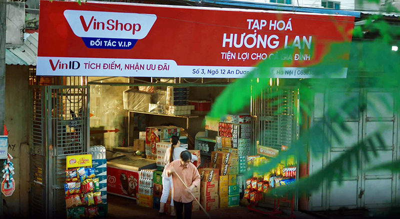 VinShop chi 20 tỷ đồng hỗ trợ tạp hoá nhập hàng bán Tết - 1