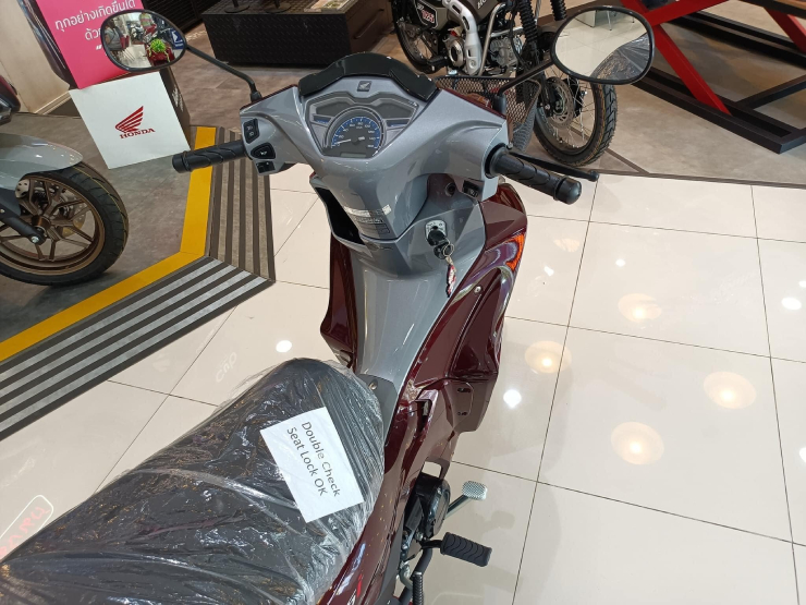 Xe số 2023 Honda Wave 125i có gì mà về Việt Nam đắt hơn cả Honda SH? - 5