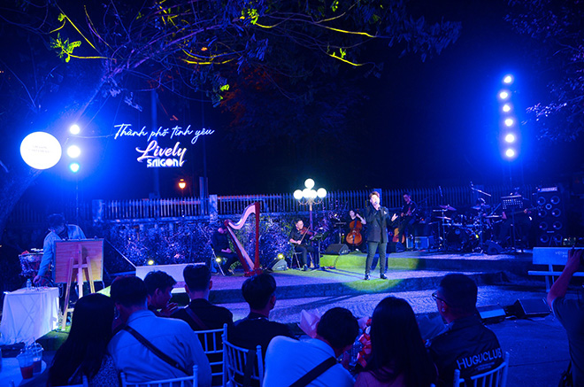 Hamlet Trương&nbsp;trong chương trình nghệ thuật&nbsp;Thành phố tình yêu - Lively Saigon