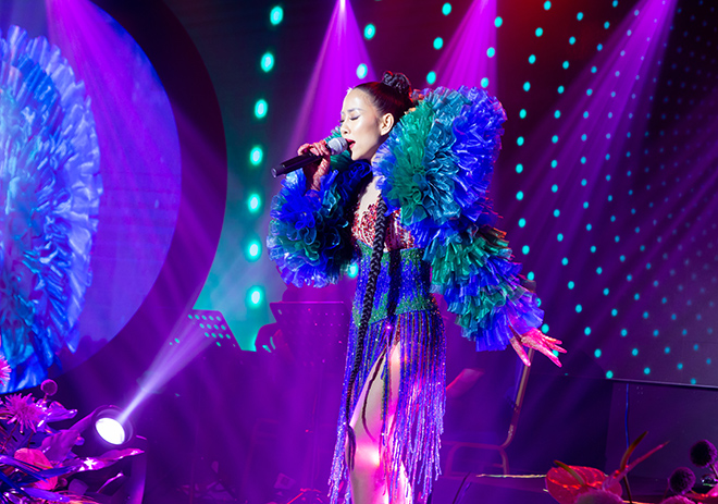 Thảo Trang "Kỳ Đà Hoa" trong mini concert