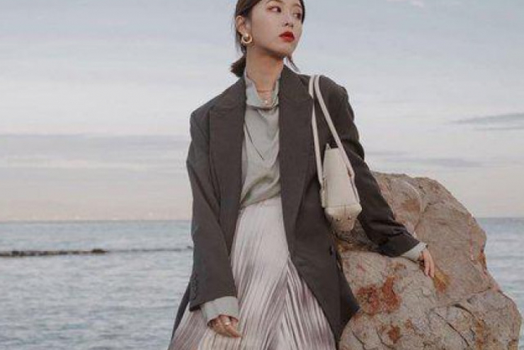 5 bản phối giúp nàng có chiều cao khiêm tốn tự tin diện váy dài