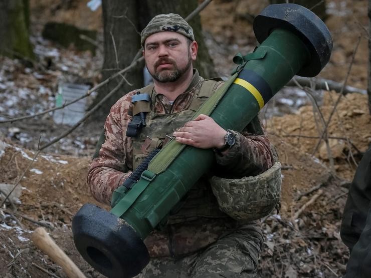 Thế giới - Ukraine tuyên bố bí mật nhận vũ khí từ một số quốc gia