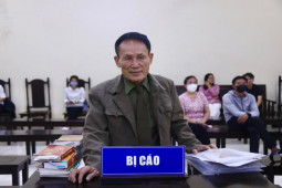 Tin tức trong ngày - Vụ cháy nhà trọ của ông Hiệp "khùng": Bị cáo cho rằng lửa xuất phát từ 2 nhà bên cạnh