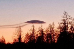 Công nghệ thông tin - ‘Vật thể lạ’ giống UFO được nhìn thấy bay trên bầu trời của Nga