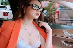 Thời trang - Lên đồ ra sân bay, Midu "đánh bại" các mỹ nhân khác nhờ kiểu mặc hút mọi ánh mắt nhìn