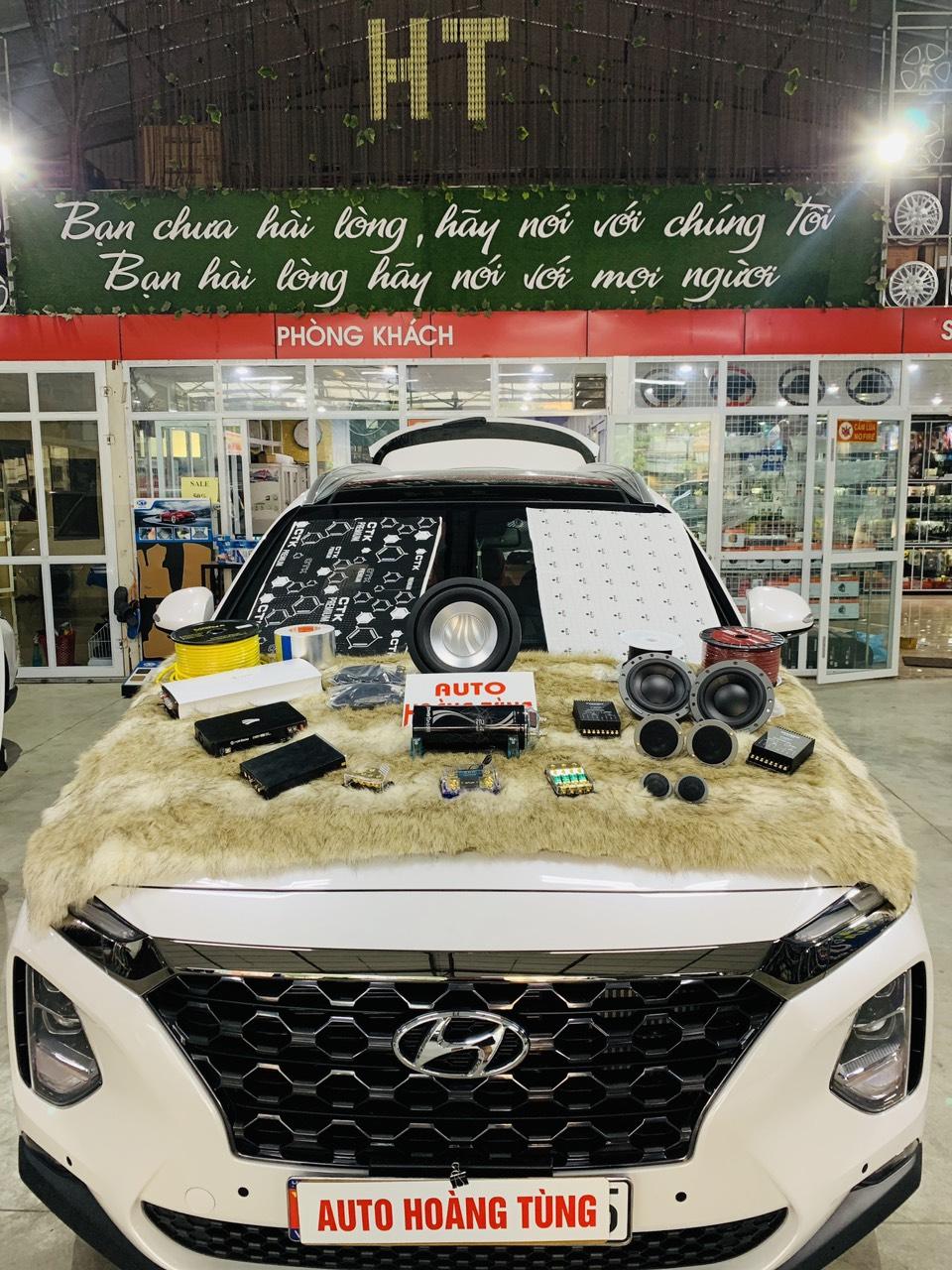 Nội thất ô tô Hoàng Tùng – Tân binh từ Nam Định đầy hứa hẹn tại EMMA Miền Bắc 2022 - 2