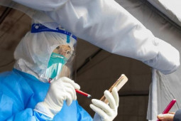 Thế giới - Nhiều thành phố của Trung Quốc nới lỏng quy định xét nghiệm hàng loạt