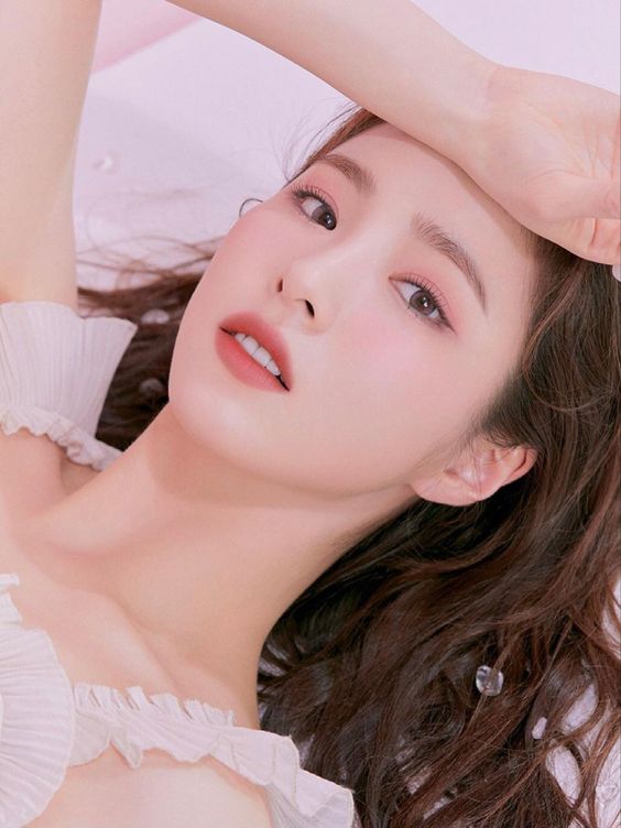Vitamin nào giúp nuôi dưỡng làn da qua mùa khô hanh? - 2