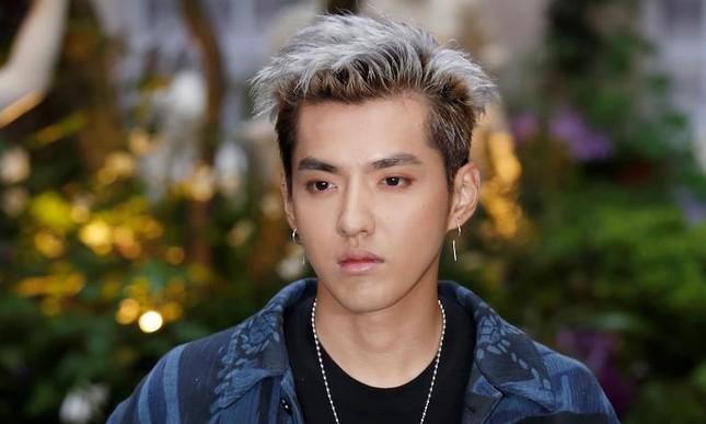 Ngô Diệc Phàm sụt cân, tinh thần suy sụp vì nhận án phạt nặng.