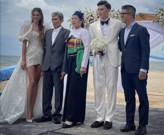 Bùi Tiến Dũng và bà xã người Ukraina tổ chức đám cưới vào tháng 5 năm nay