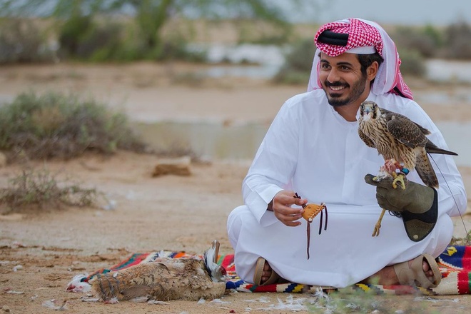 Đã con mắt với dàn siêu xe cực khủng của Hoàng tử Qatar - 1