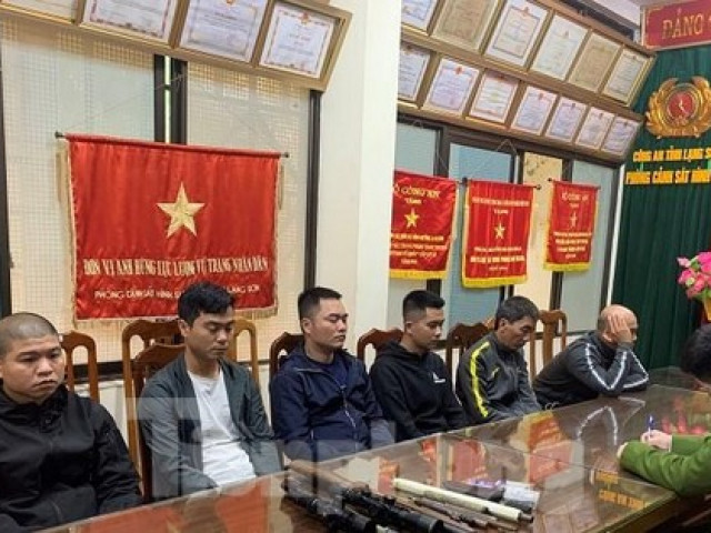 Pháp luật - Phá đường dây cá độ bóng đá World Cup giao dịch hơn 100 tỷ đồng