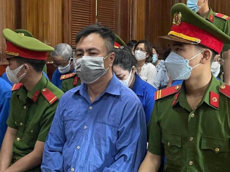 Tin tức trong ngày - Cựu giám đốc BV Mắt TP.HCM nói về việc chấm thầu rớt thành đậu