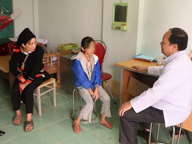 Sức khỏe đời sống - Vì sao 18 học sinh tiểu học đột nhiên ngất xỉu, khóc thét và kích động?