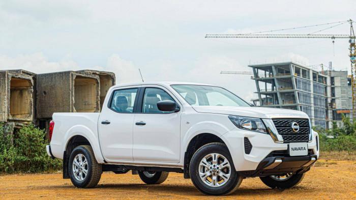 Nissan Navara EL 2WD là phiên bản đặc biệt, được nghiên cứu và phát triển cho riêng thị trường Việt Nam