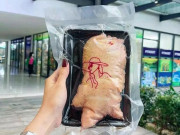 Thị trường - Tiêu dùng - Siêu đắt đỏ, chỉ riêng cặp chân của loại gà này đã hơn 1 triệu đồng