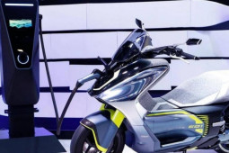 Thế giới xe - Indonesia sắp trợ giá cho người mua xe máy điện