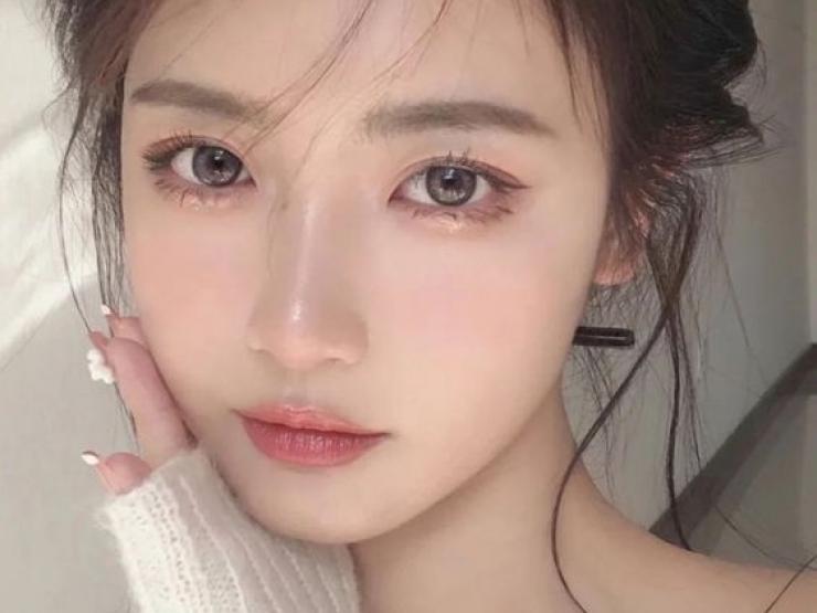 Làm đẹp - Muốn trẻ mãi không già mà bớt tốn kém bạn nên làm gì?