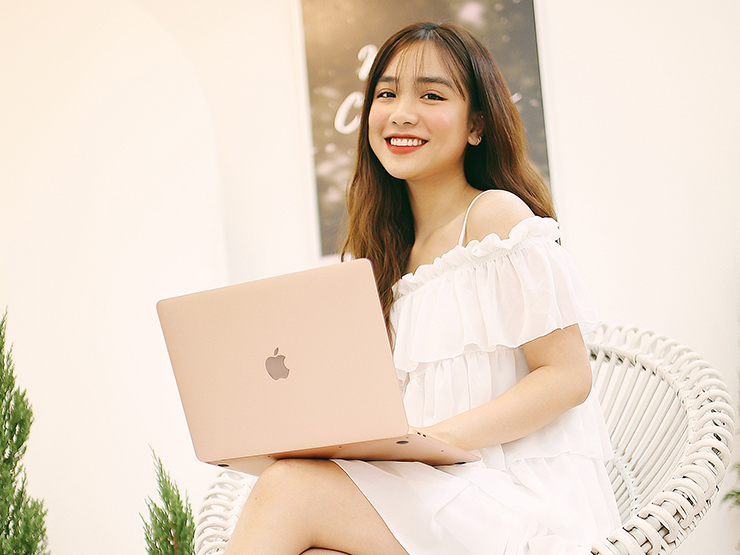 Apple bất ngờ giảm giá kỷ lục MacBook Pro