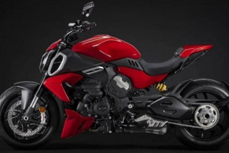 Siêu mô tô Ducati Diavel 2023 ra mắt với khối động cơ V4 mới