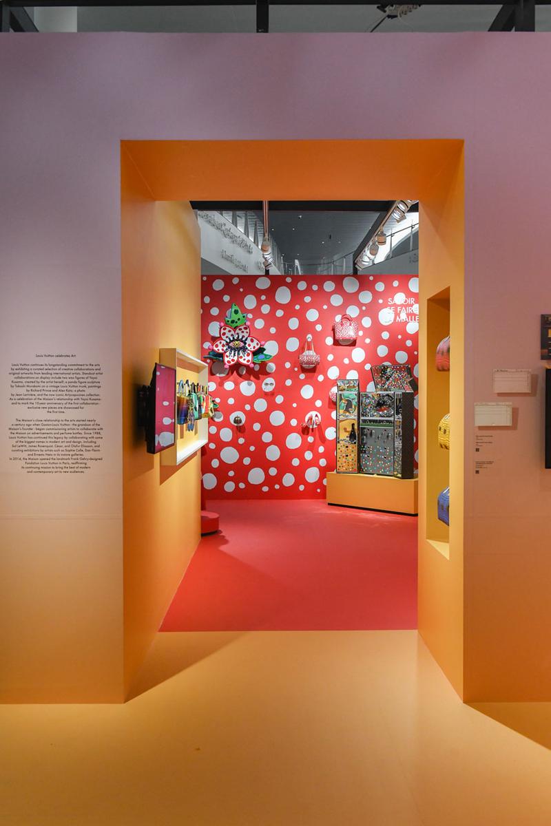 Louis Vuitton rực rỡ với các triển lãm di sản thiết kế vô giá kéo dài vài thế kỷ - 10