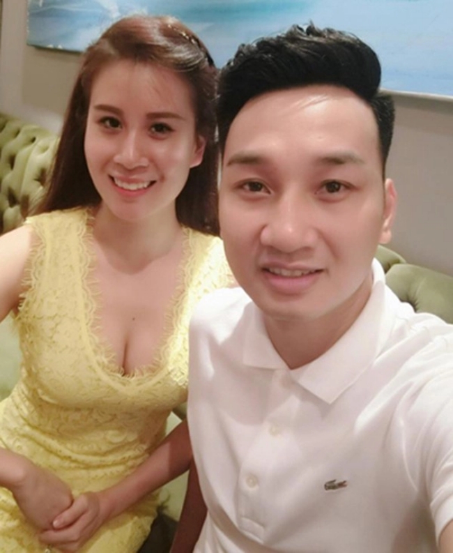 Sau cuộc hôn nhân đầu dang dở, MC Thành Trung tìm được hạnh phúc mới bên Ngọc Hương.
