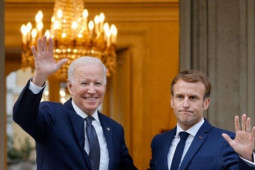 Thế giới - Mỹ thết đãi vợ chồng Tổng thống Pháp 200 con tôm hùm Maine nổi tiếng thế giới