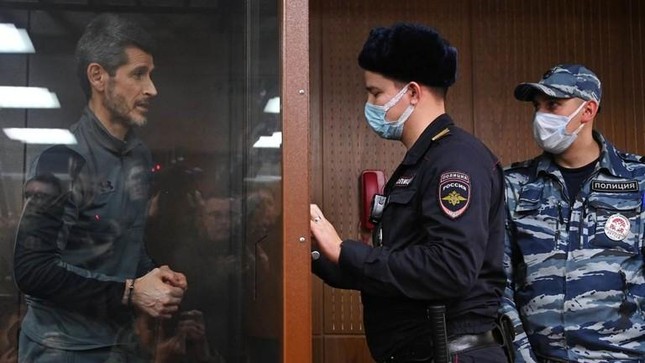 Ziyavudin Magomedov tham dự phiên tòa ở Mátxcơva hôm 25/11. Ảnh: RIA Novosti